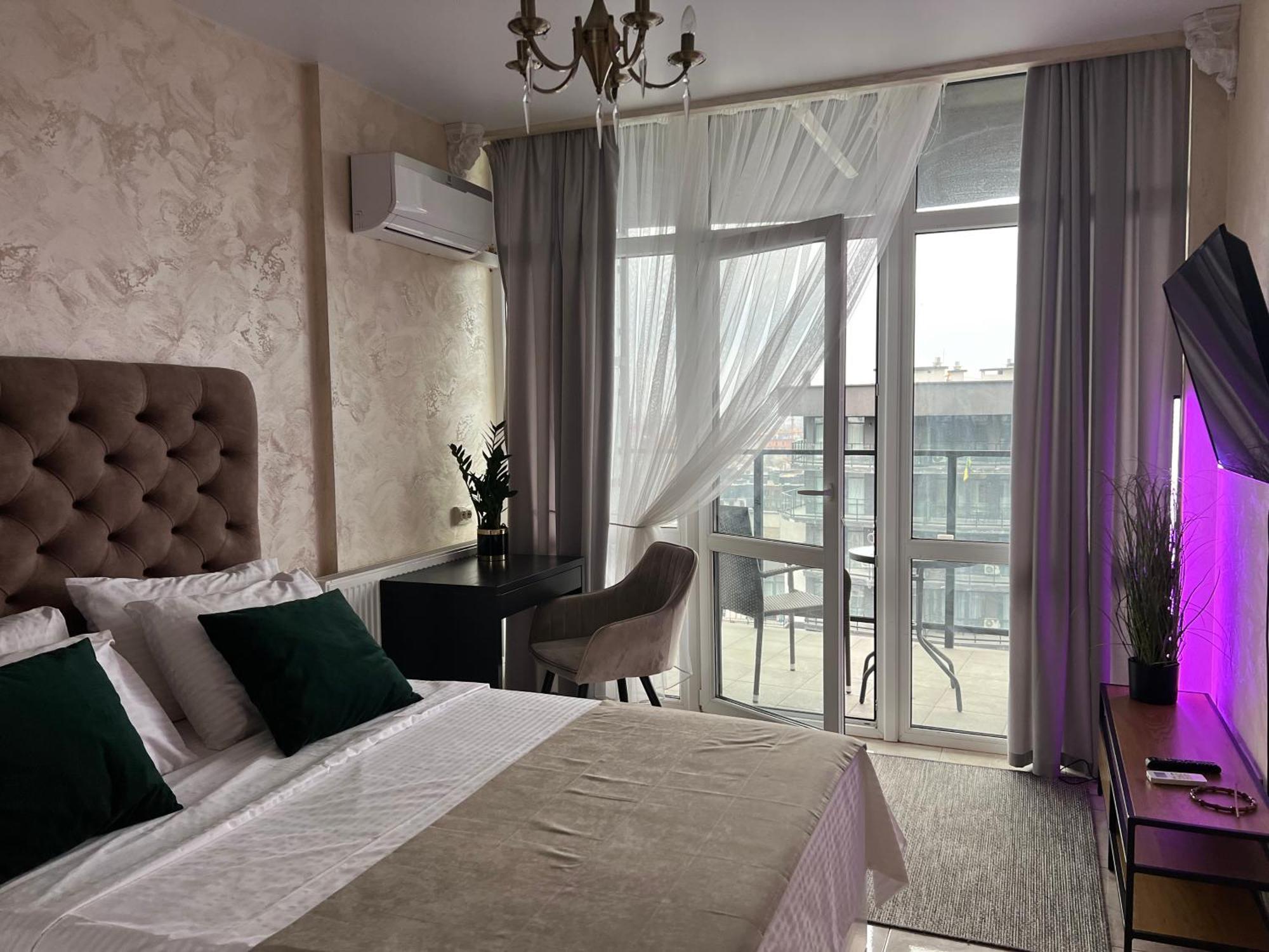 Apartments Vip Avalon Lviv Exterior photo
