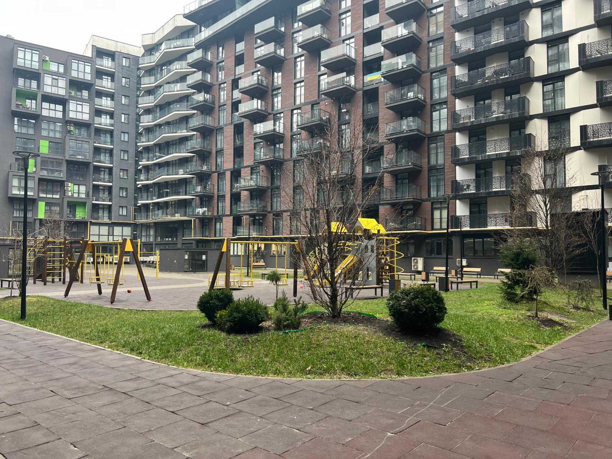Apartments Vip Avalon Lviv Exterior photo
