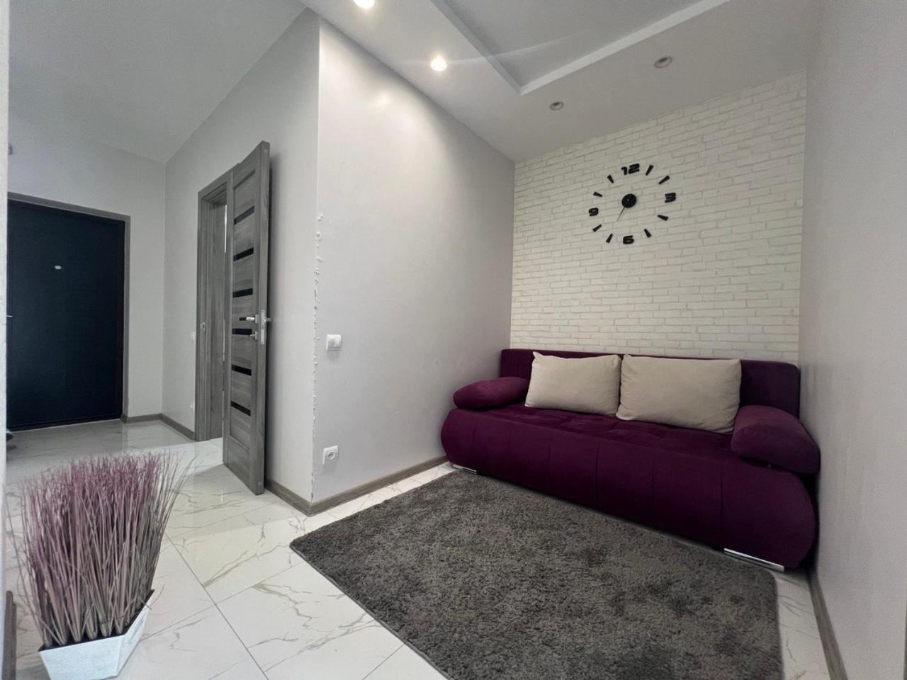 Apartments Vip Avalon Lviv Exterior photo
